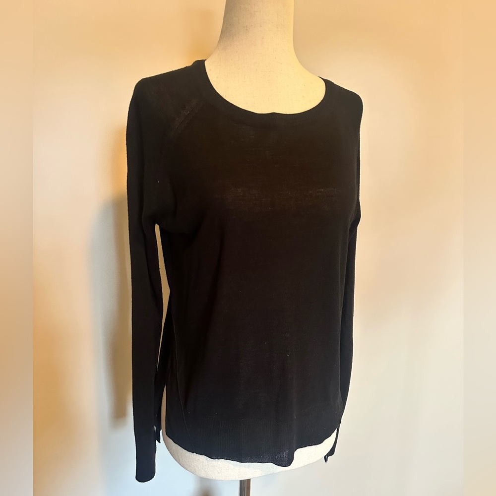Sz S Zara Knit closet staple size S, black long sleeve light top